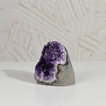 Load image into Gallery viewer, Natural Amethyst Geode 678g - Raw Crystal for Healing