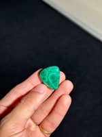 Load image into Gallery viewer, 12.00g Malachite Stone – Natural Green Healing Crystal