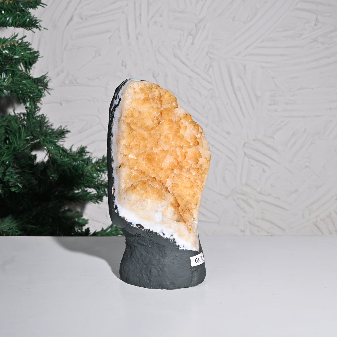 Natural Citrine Geode Cluster 3.25kg – Luxury Healing Crystal Cave