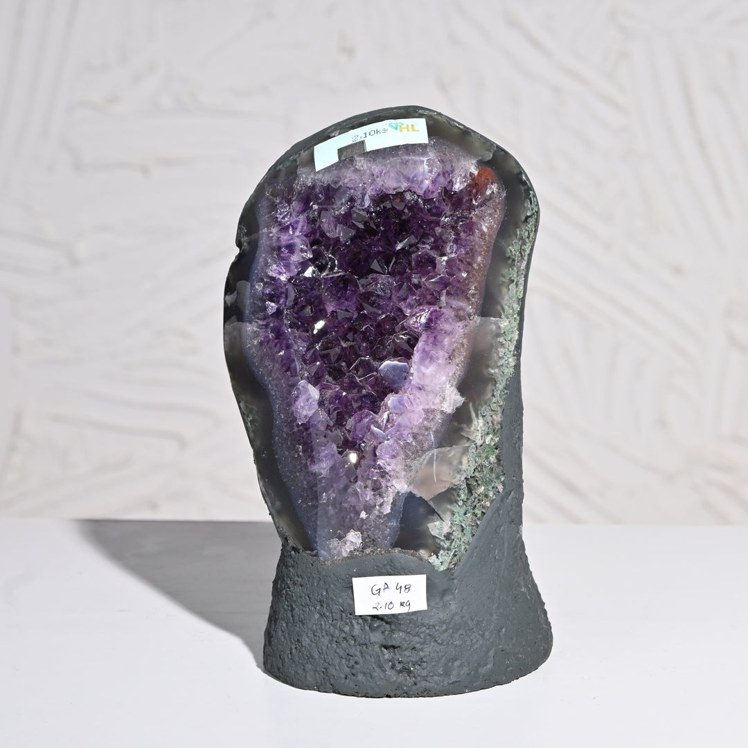 Natural Amethyst Geode 2.10kg - Raw Crystal for Healing