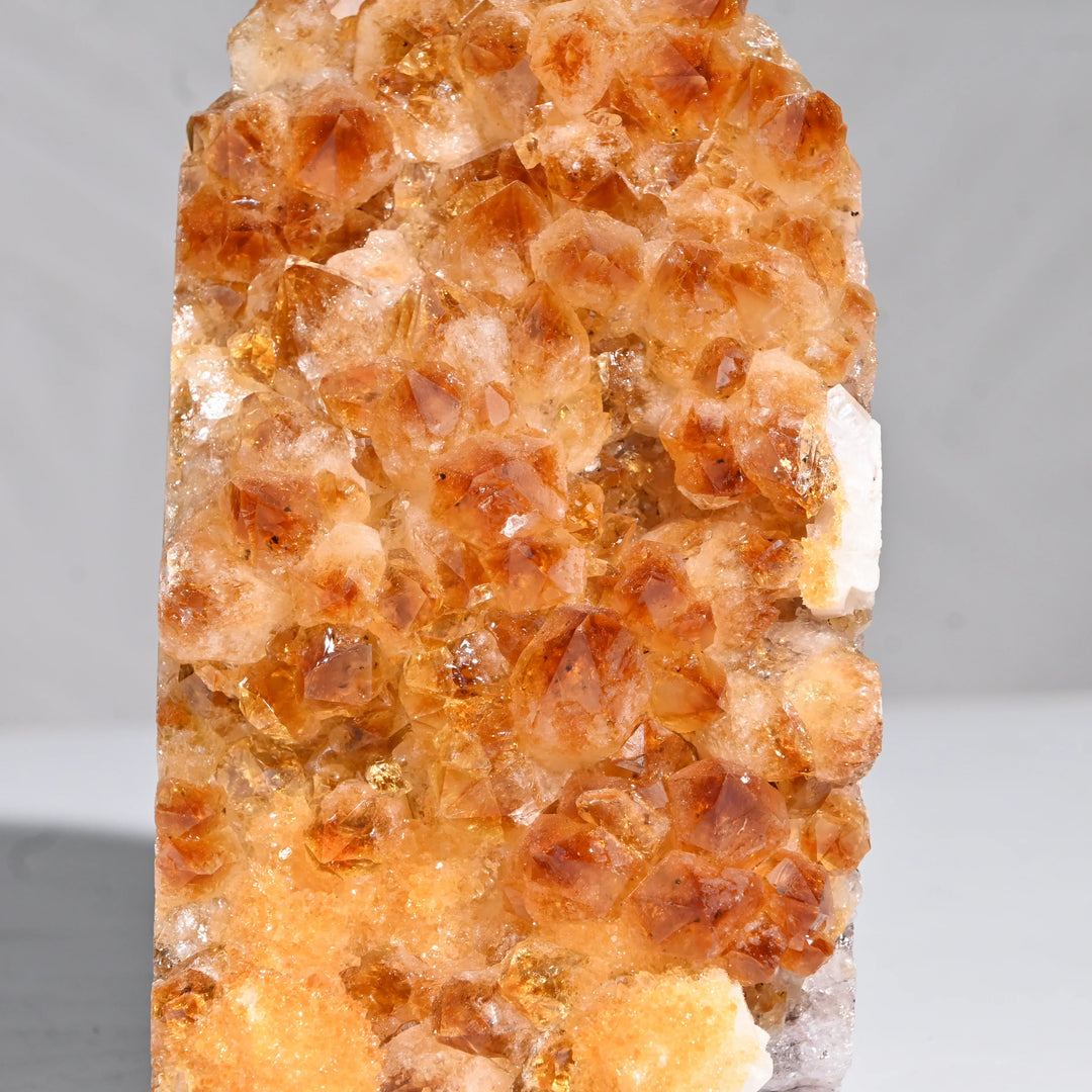 Raw Citrine Geode 1393g – Natural Healing Crystal for Prosperity & Positivity