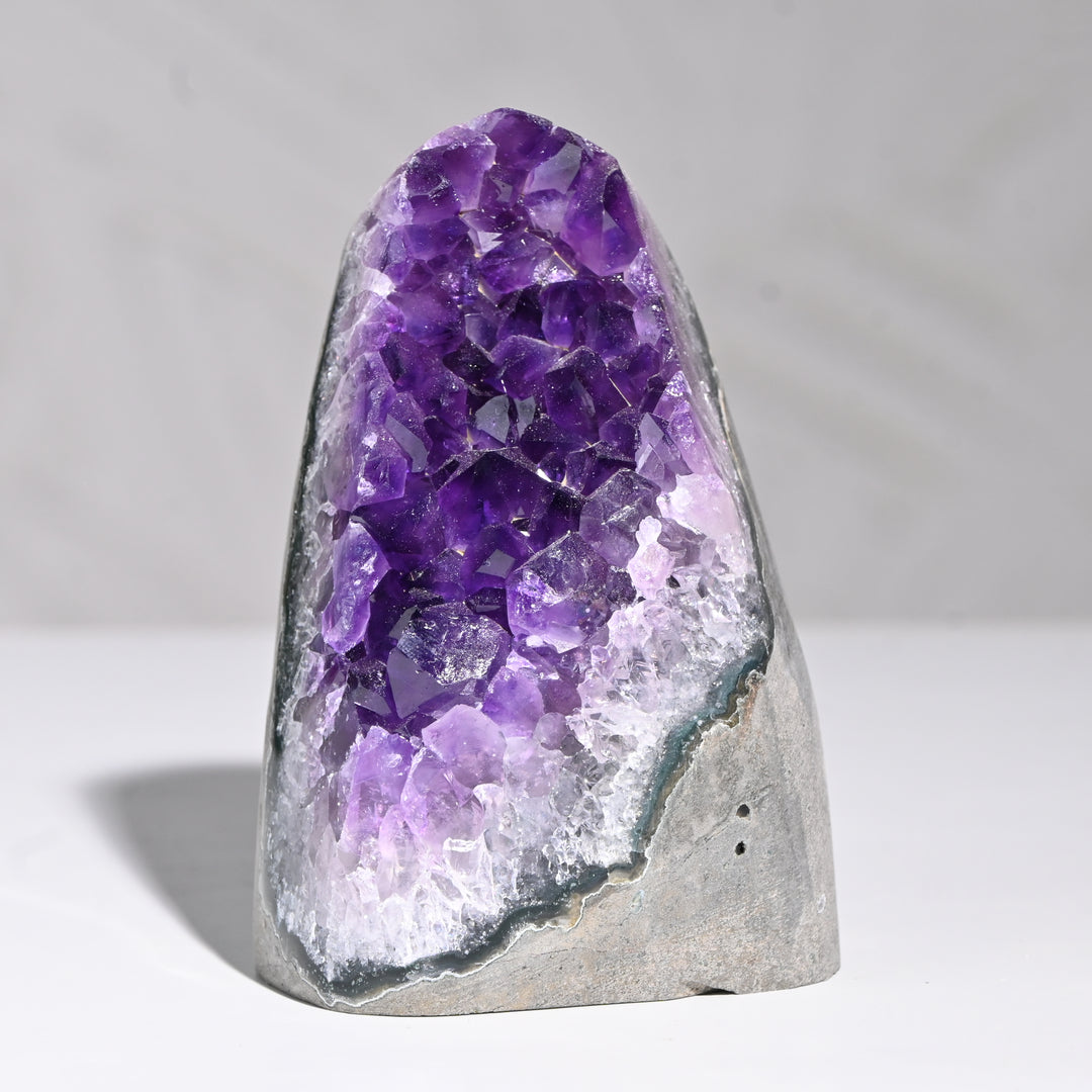 Natural Amethyst Geode 870g - Raw Crystal for Healing