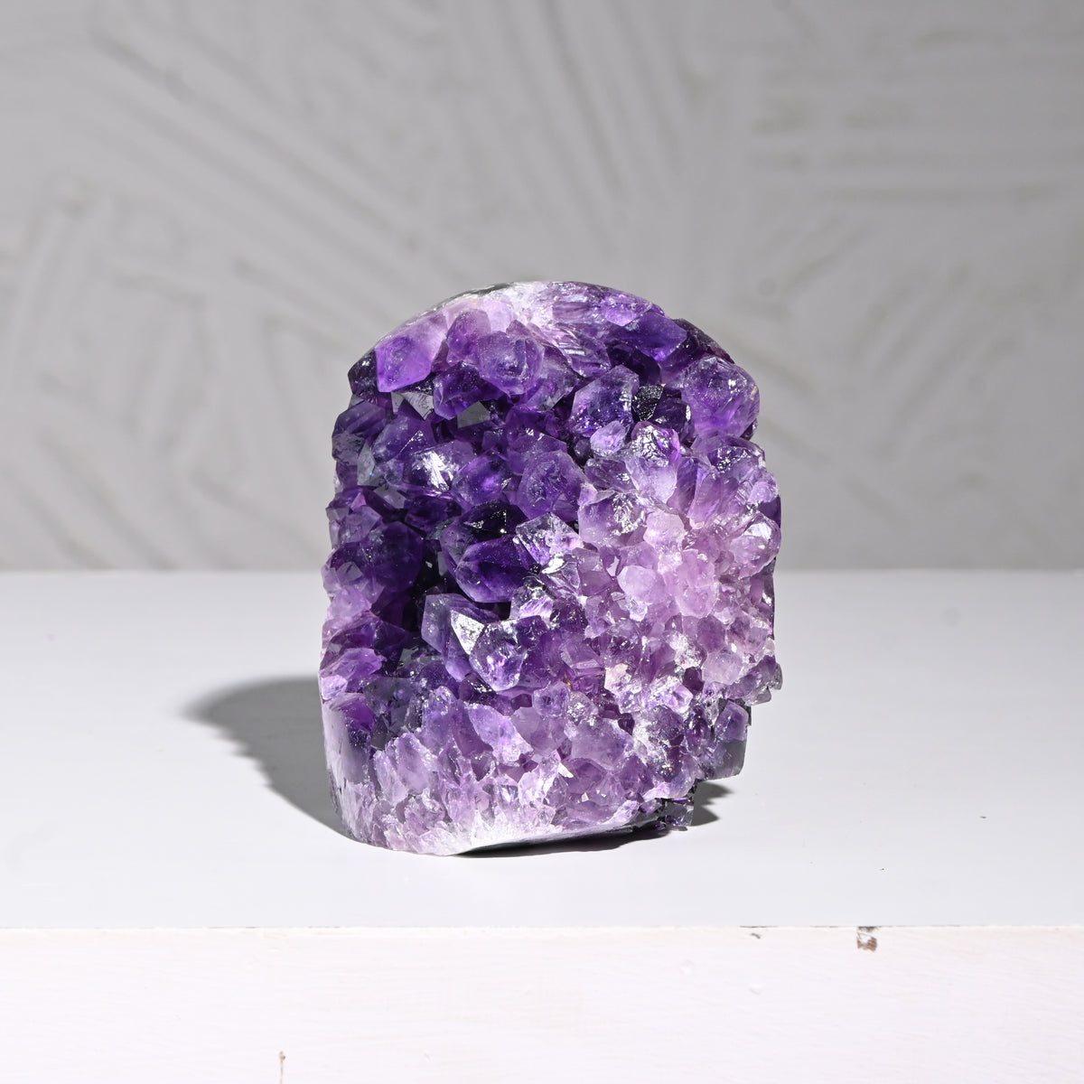 Amethyst Geode – Vibrating Crystals, Jaipur