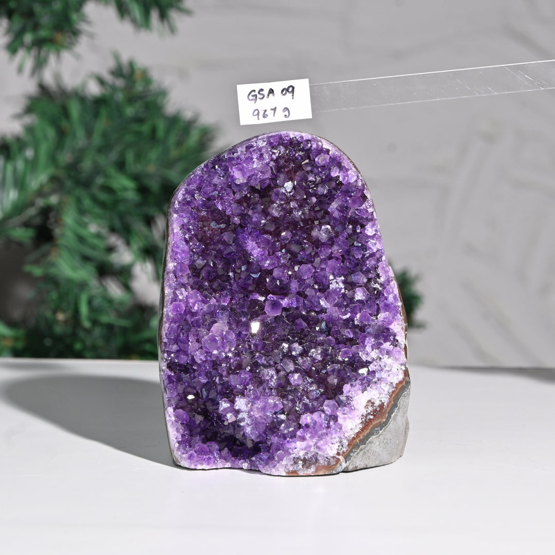 Natural Amethyst Geode 967g - Raw Crystal for Healing