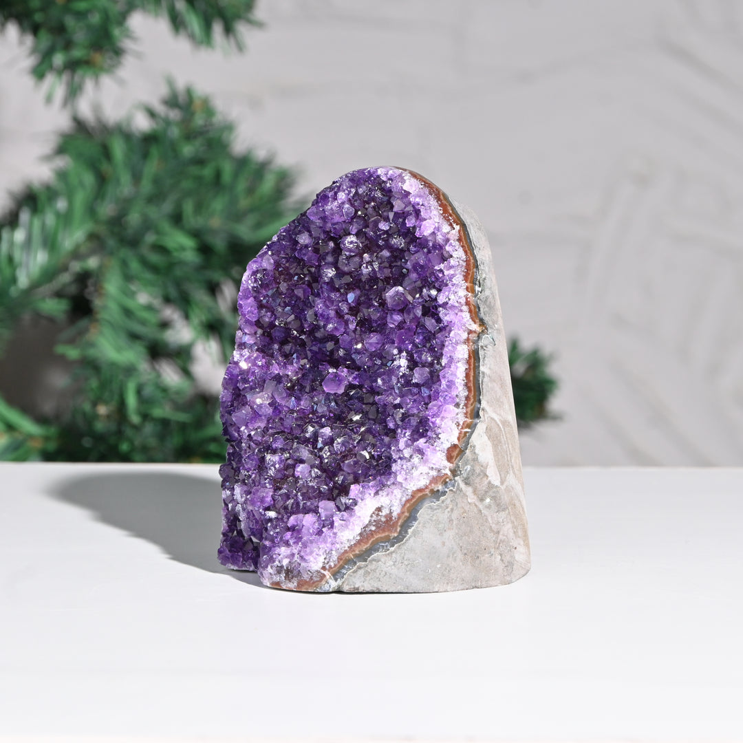 Natural Amethyst Geode 967g - Raw Crystal for Healing
