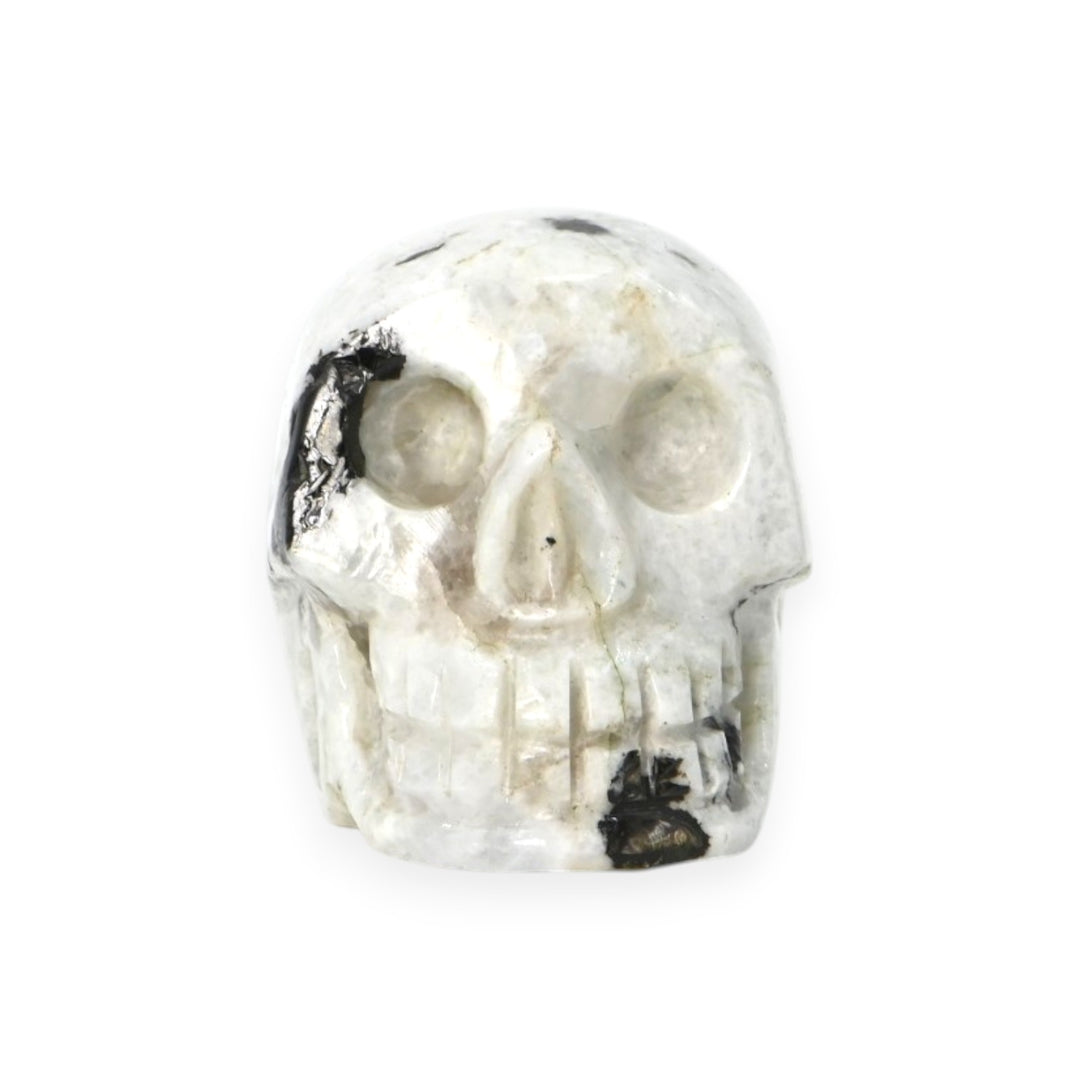 Rainbow Moonstone Skull 76g – Mystic Stone Skull for Intuition & Decor