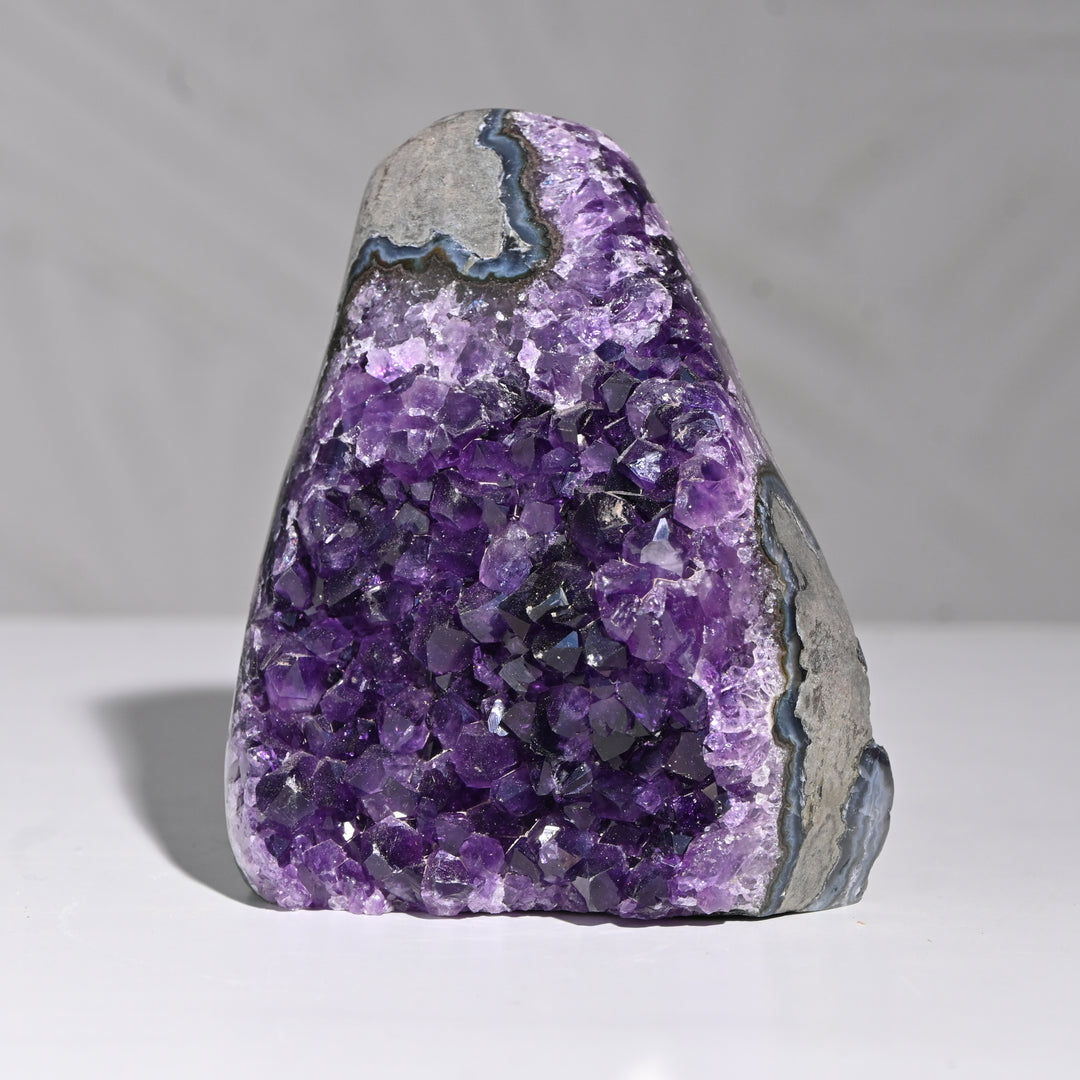 Natural Amethyst Geode 930g - Raw Crystal for Healing