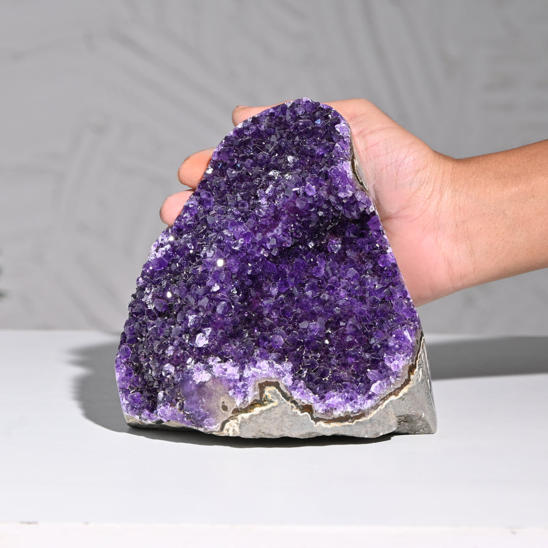 Natural Amethyst Geode 1628g - Raw Crystal for Healing