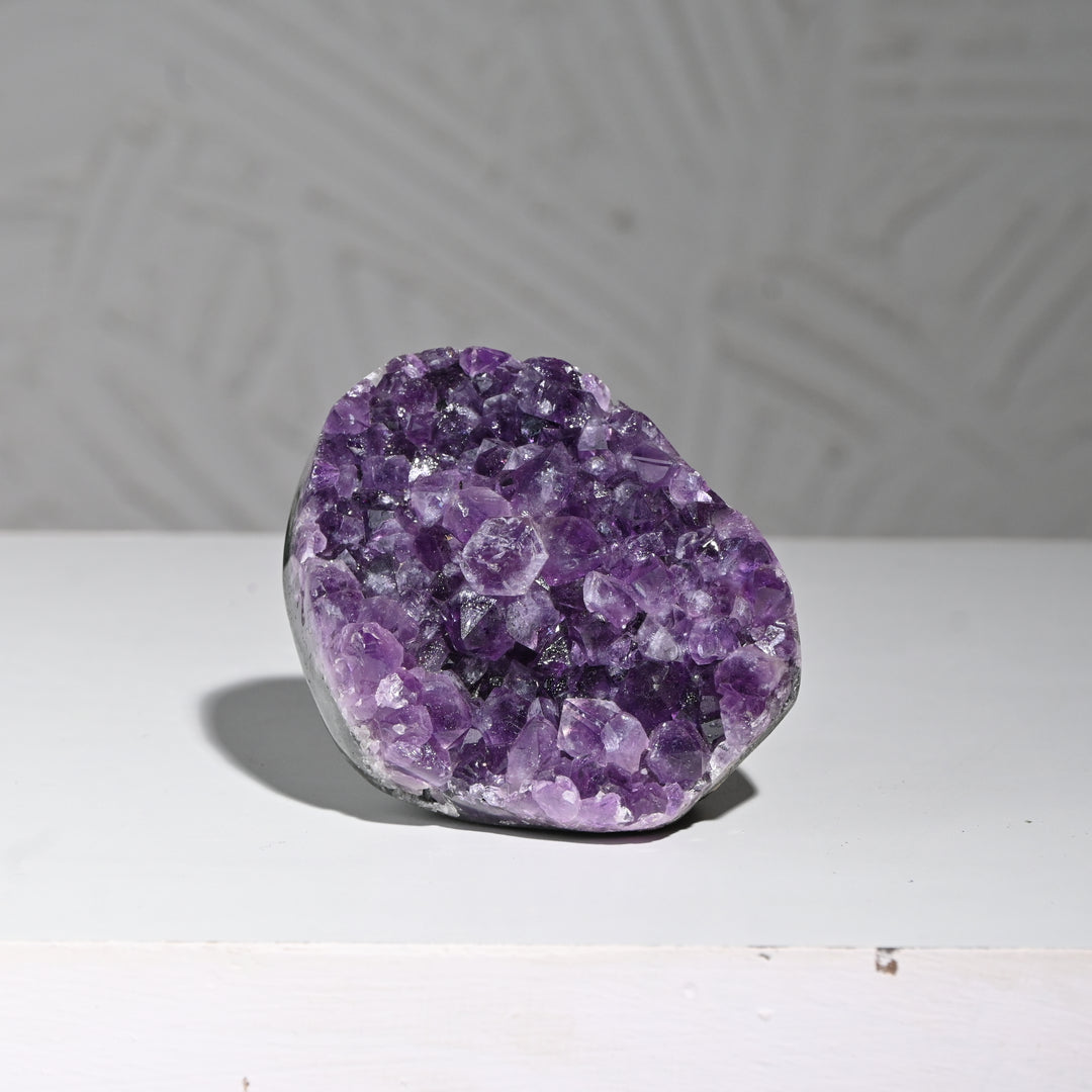 Natural Amethyst Geode 622g - Raw Crystal for Healing