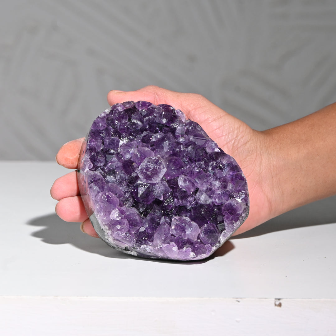 Natural Amethyst Geode 622g - Raw Crystal for Healing