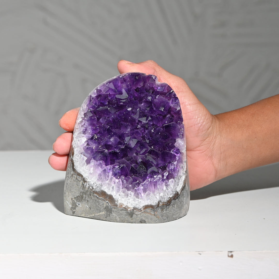 Natural Amethyst Geode 877g - Raw Crystal for Healing