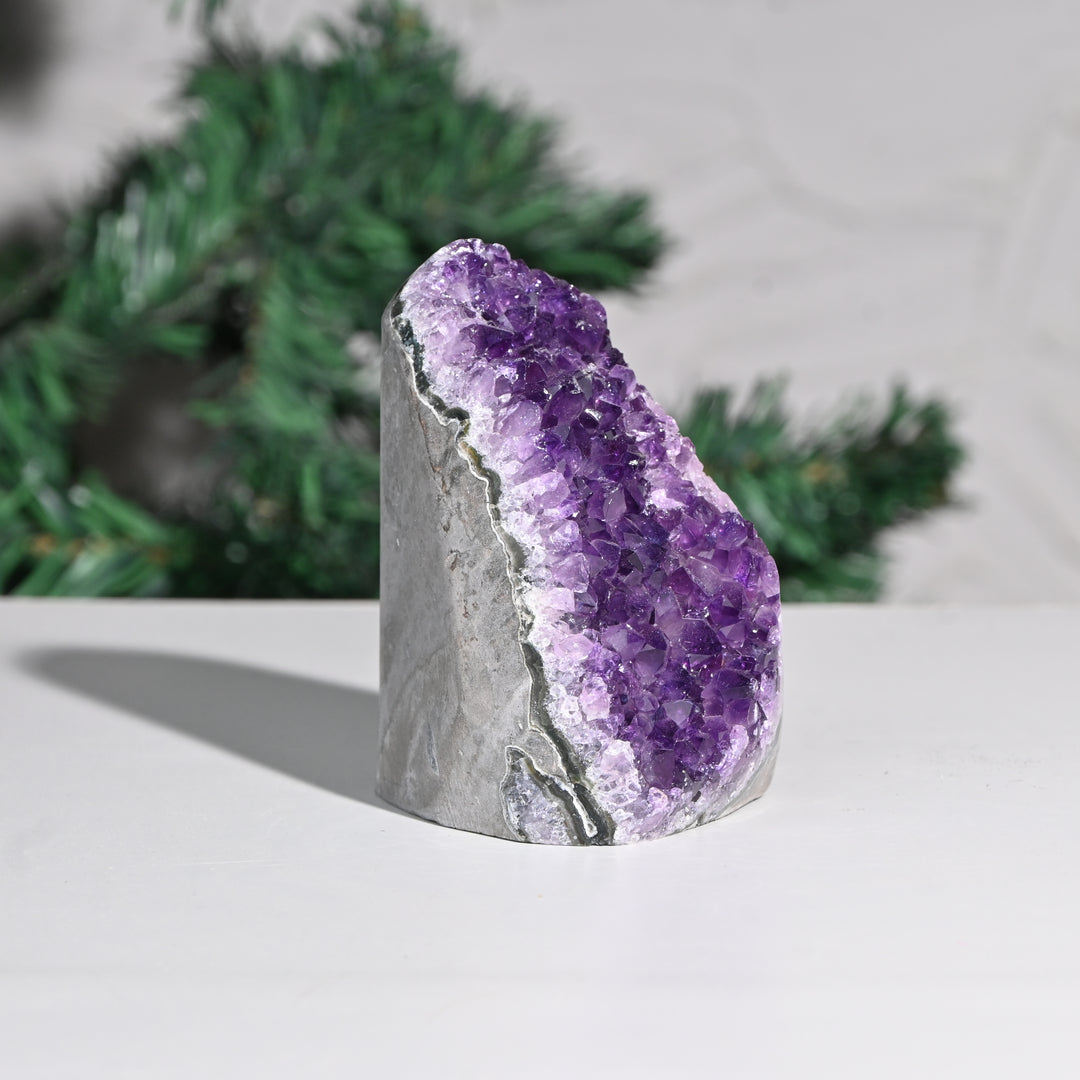 Natural Amethyst Geode 550g - Raw Crystal for Healing