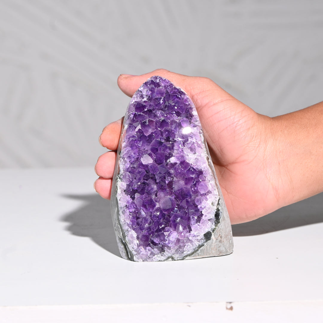 Natural Amethyst Geode 550g - Raw Crystal for Healing