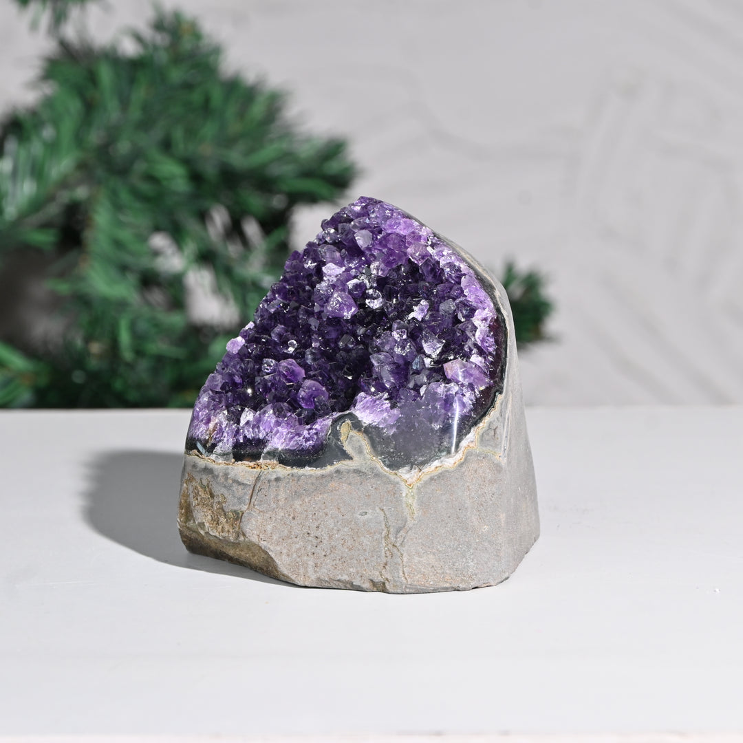 Natural Amethyst Geode 848g - Raw Crystal for Healing
