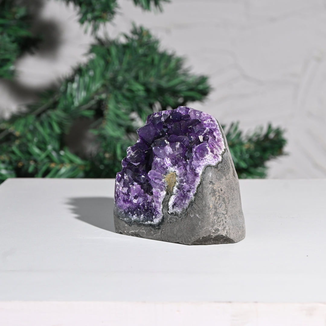 Natural Amethyst Geode 691g - Raw Crystal for Healing