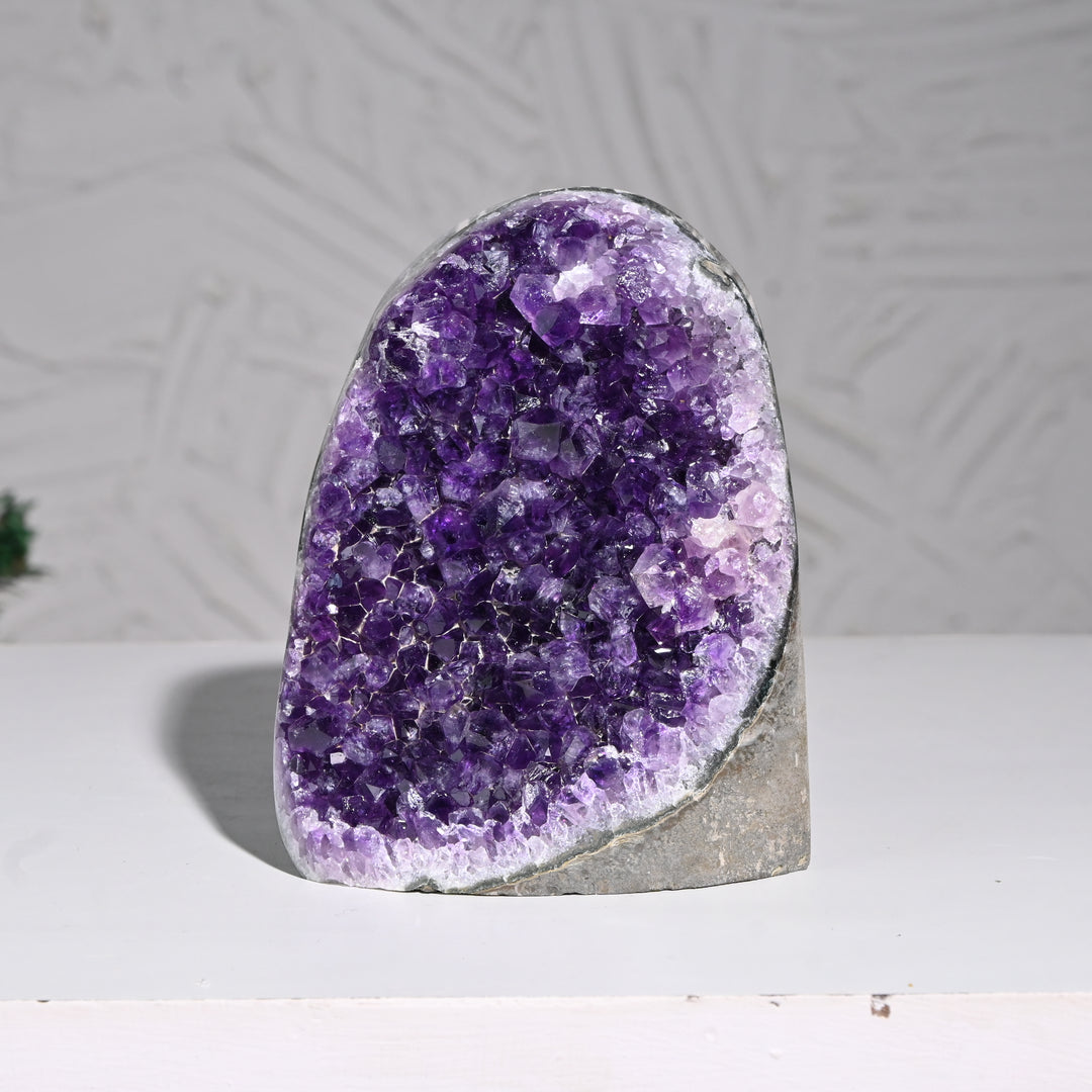 Natural Amethyst Geode 2019g - Raw Crystal for Healing