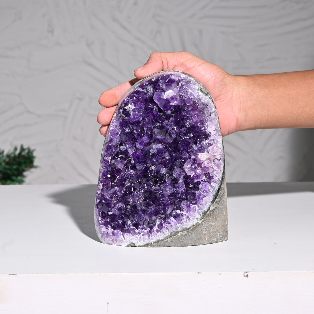 Natural Amethyst Geode 2019g - Raw Crystal for Healing