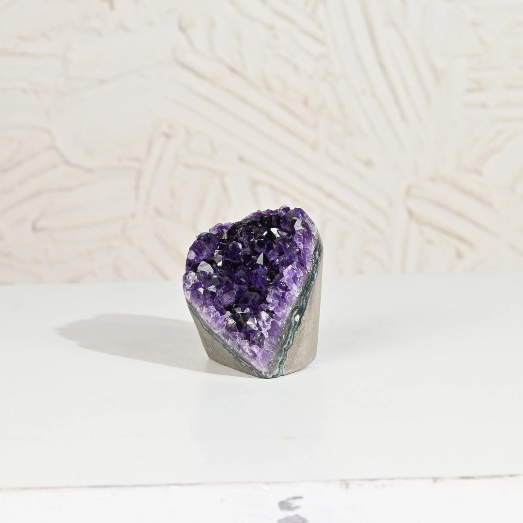 Natural Amethyst Geode 486g - Raw Crystal for Healing