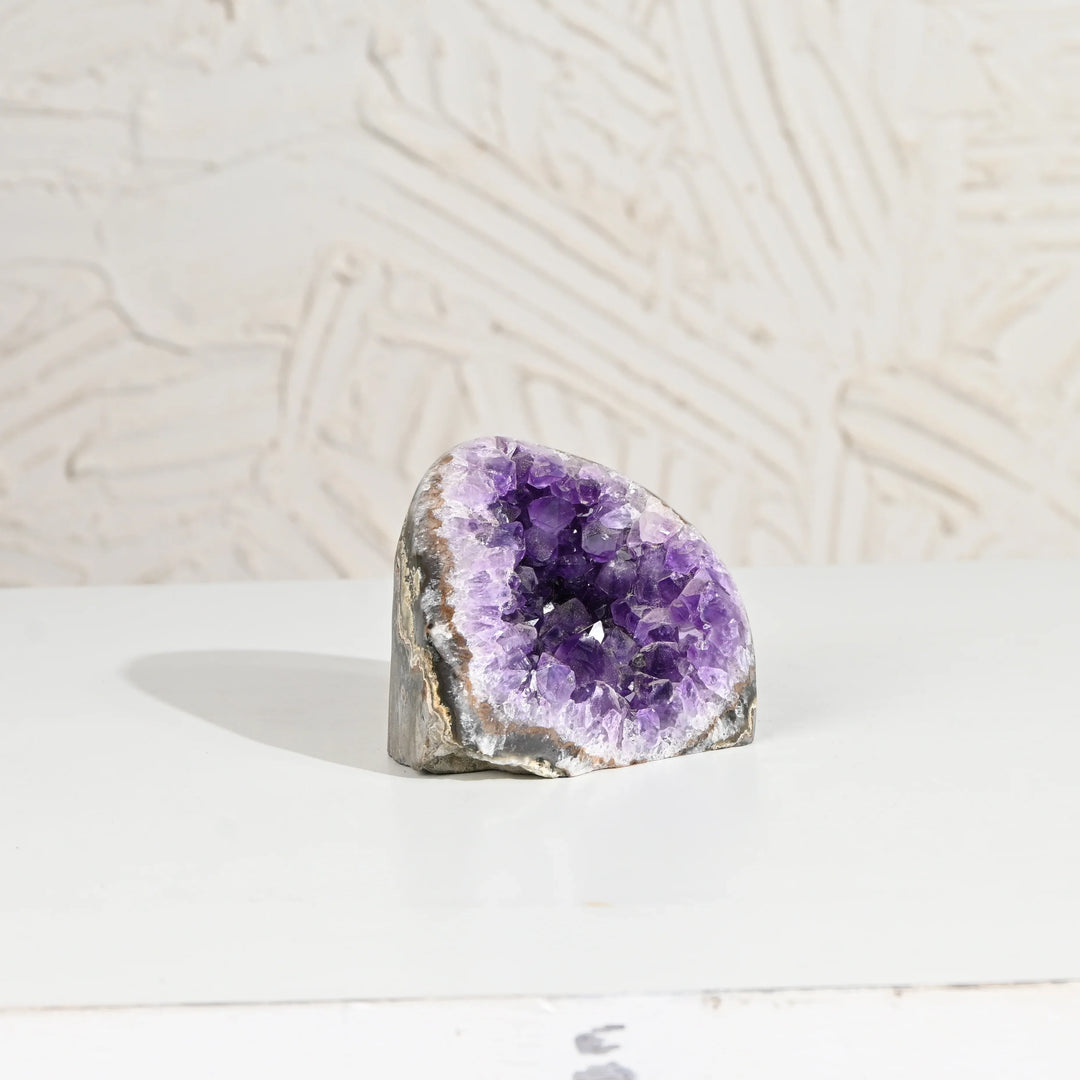Natural Amethyst Geode 508g - Raw Crystal for Healing