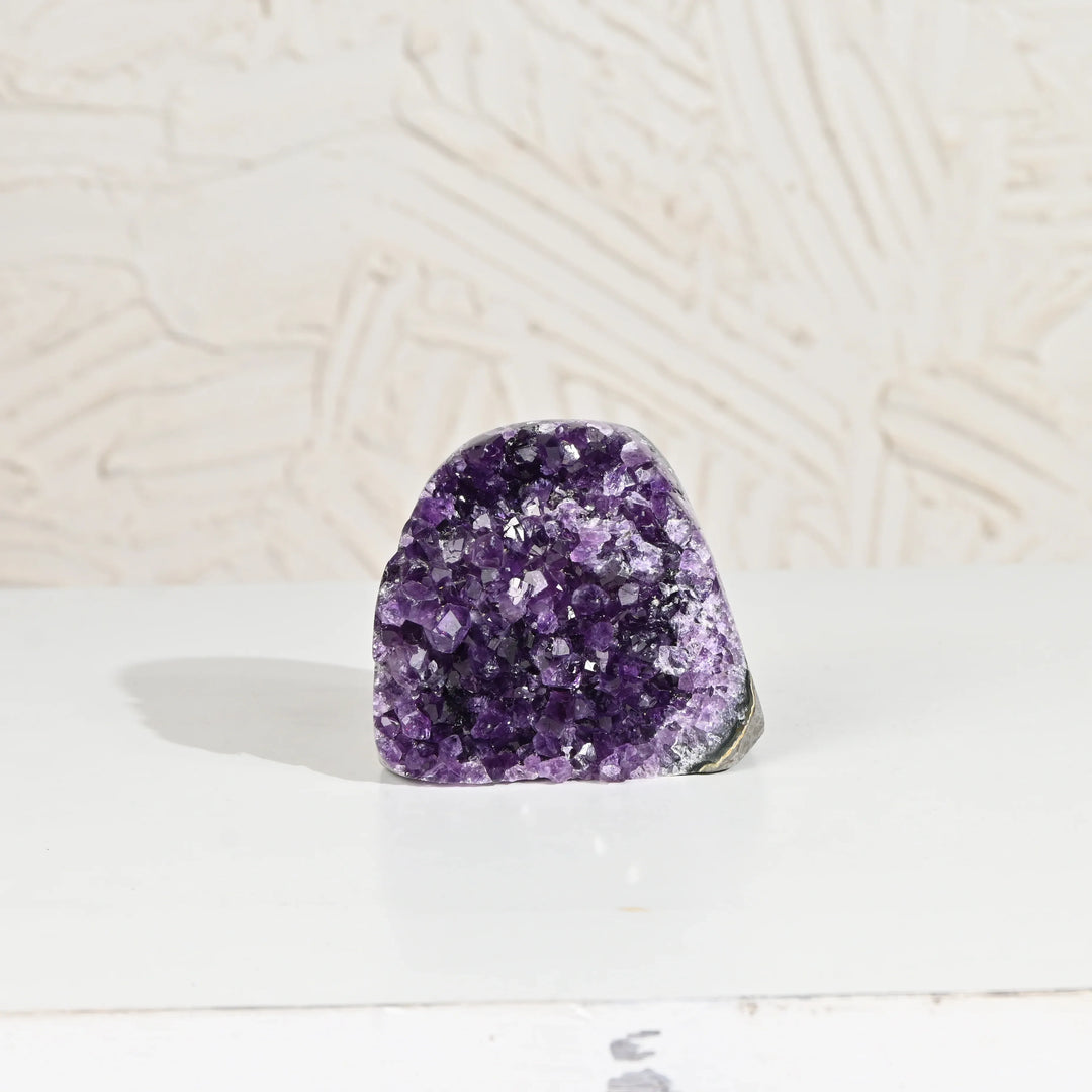 Natural Amethyst Geode 568g - Raw Crystal for Healing