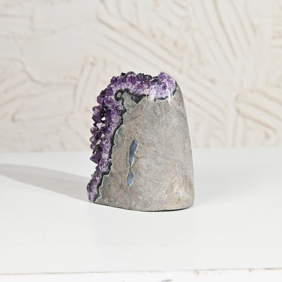 Natural Amethyst Geode 871g - Raw Crystal for Healing