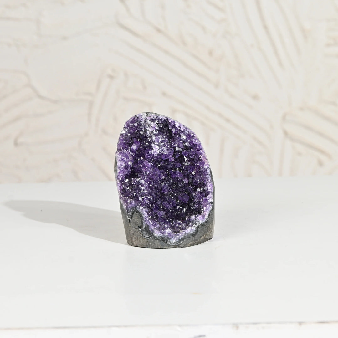 Natural Amethyst Geode 408g - Raw Crystal for Healing