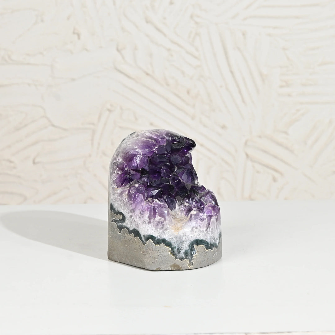 Natural Amethyst Geode 1378g - Raw Crystal for Healing