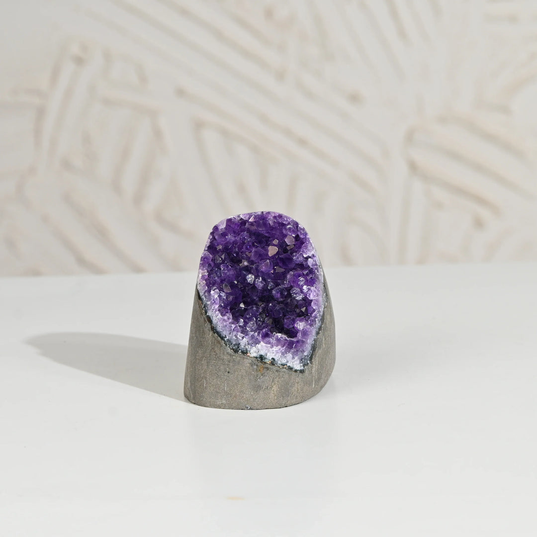 Natural Amethyst Geode 334g - Raw Crystal for Healing