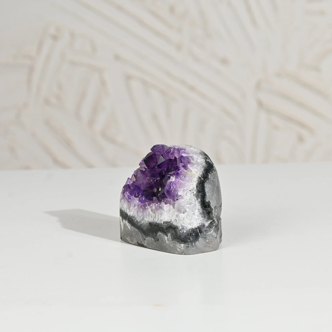 Natural Amethyst Geode 275g - Raw Crystal for Healing
