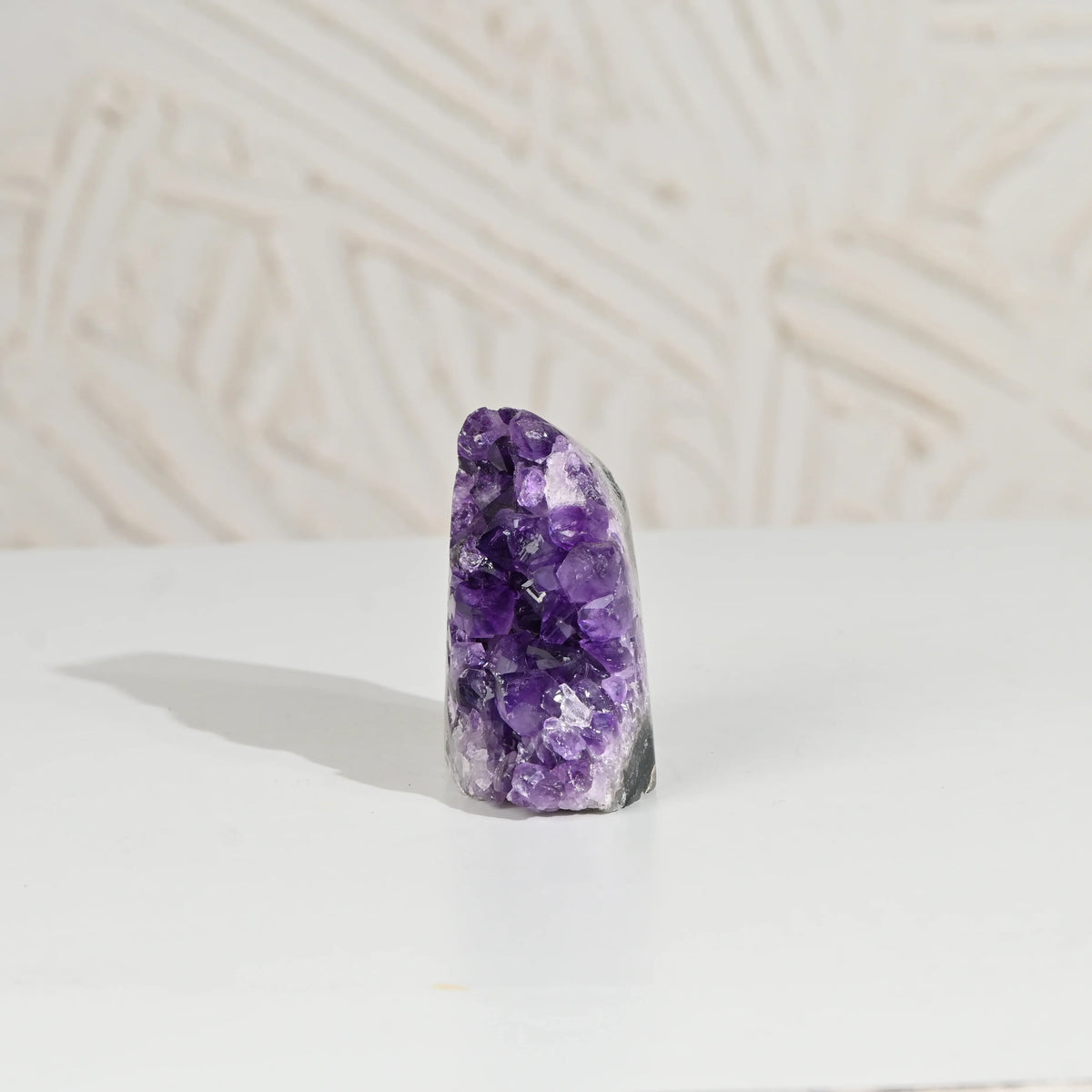 Amethyst Geode – Vibrating Crystals, Jaipur