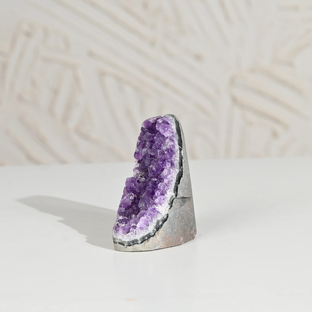 Natural Amethyst Geode 230g - Raw Crystal for Healing