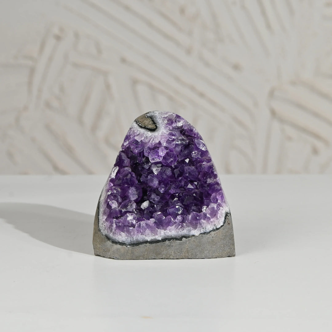Natural Amethyst Geode 427g - Raw Crystal for Healing