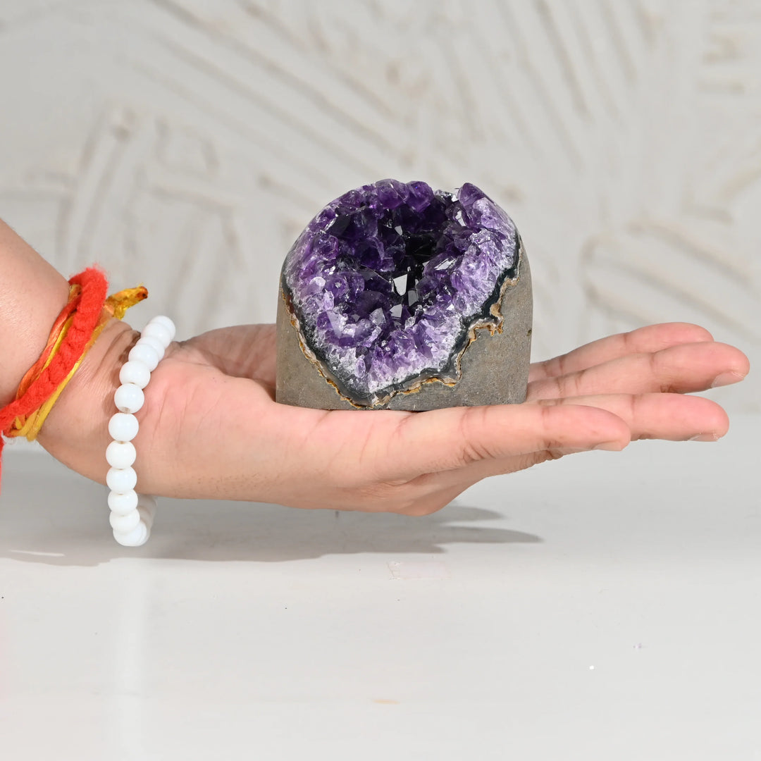 Natural Amethyst Geode 362g - Raw Crystal for Healing