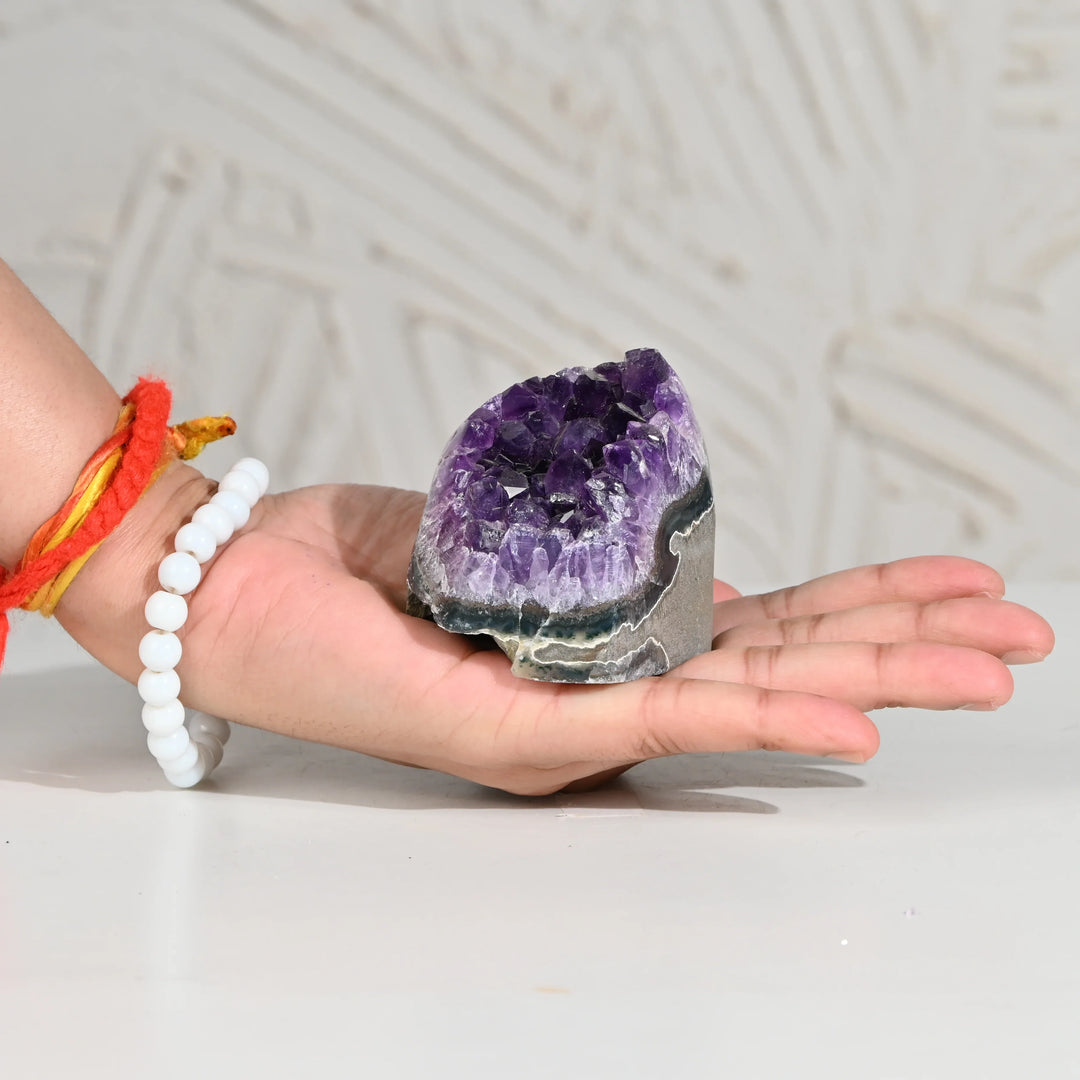 Natural Amethyst Geode 280g - Raw Crystal for Healing