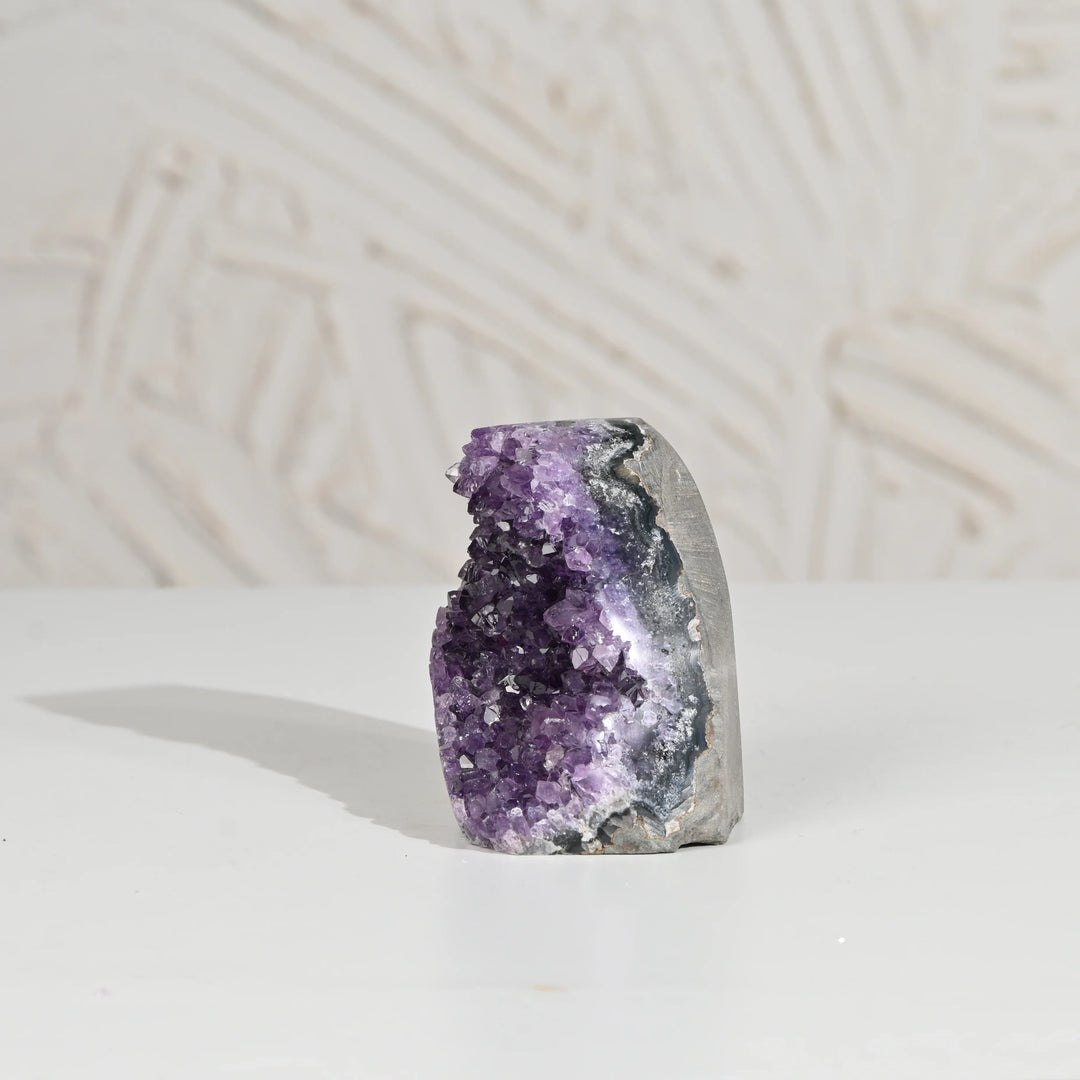 Natural Amethyst Geode 393g - Raw Crystal for Healing