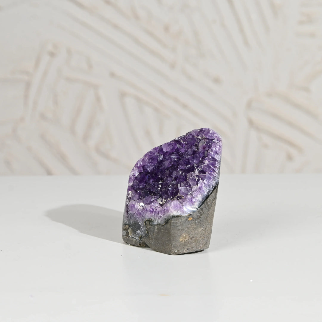 Natural Amethyst Geode 341g - Raw Crystal for Healing