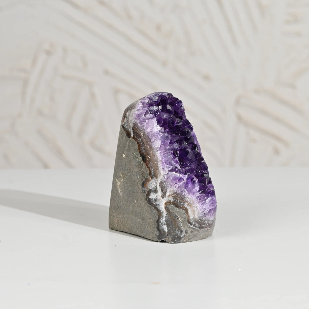 Natural Amethyst Geode 607g - Raw Crystal for Healing
