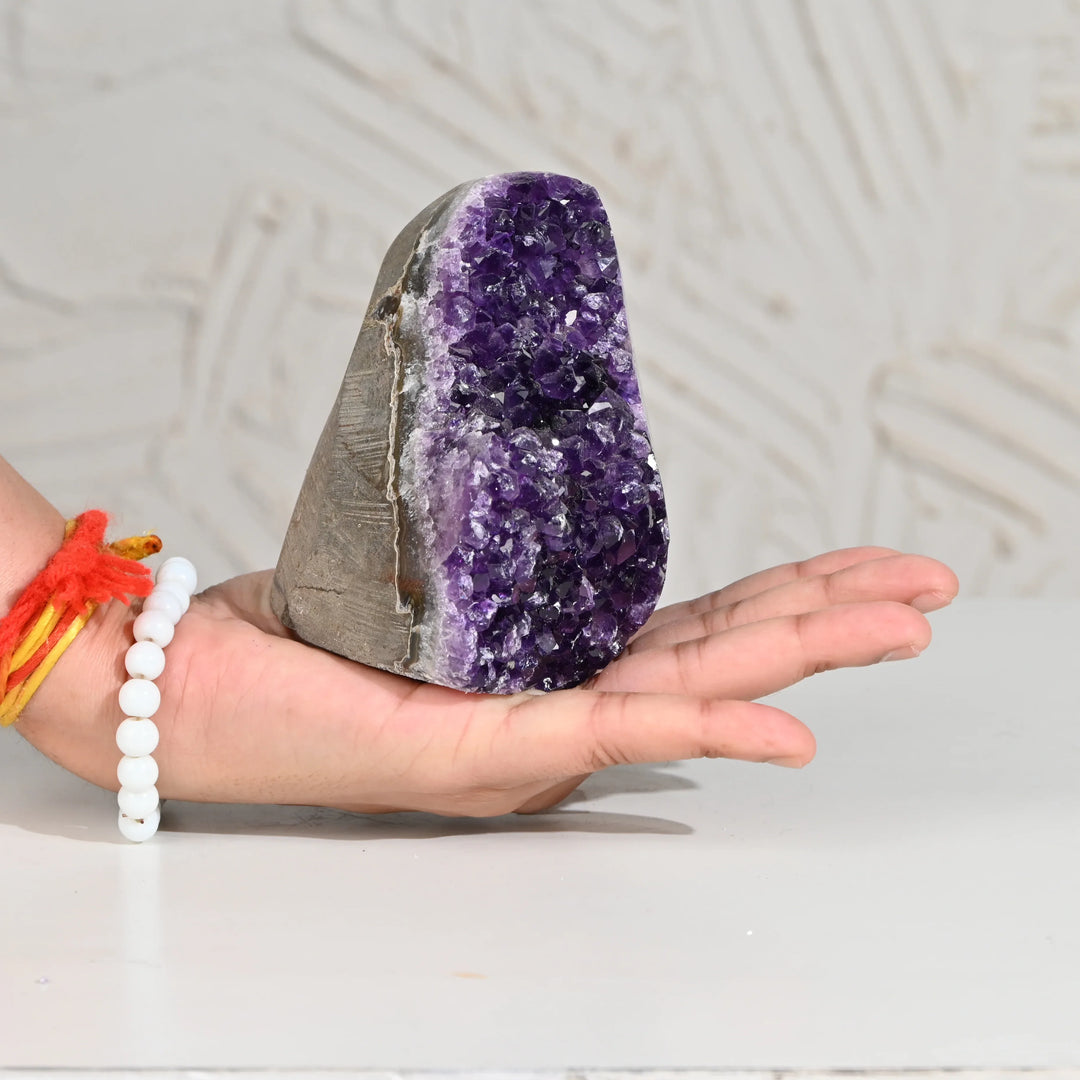 Natural Amethyst Geode 781g - Raw Crystal for Healing