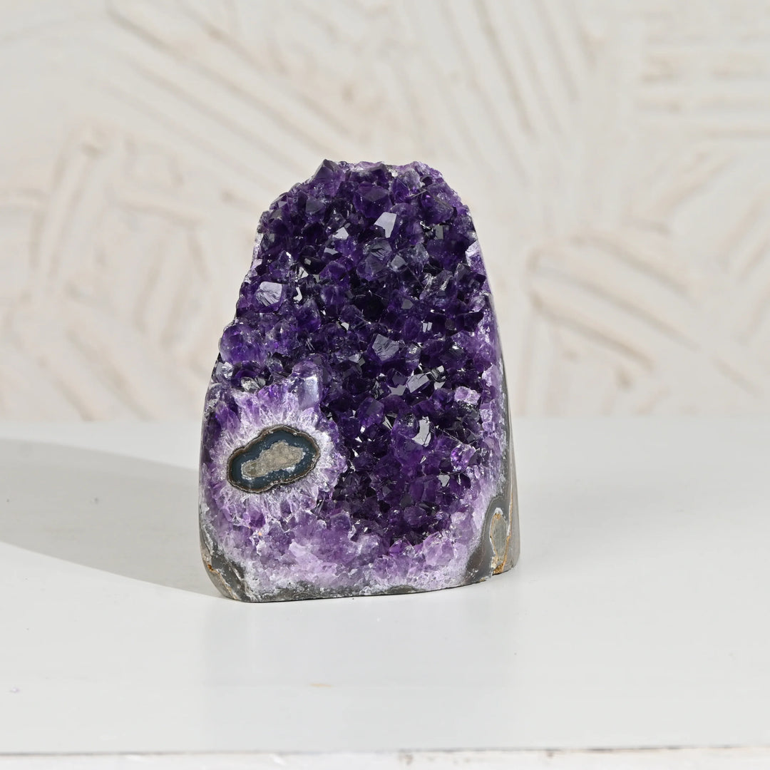 Natural Amethyst Geode 1153g - Raw Crystal for Healing
