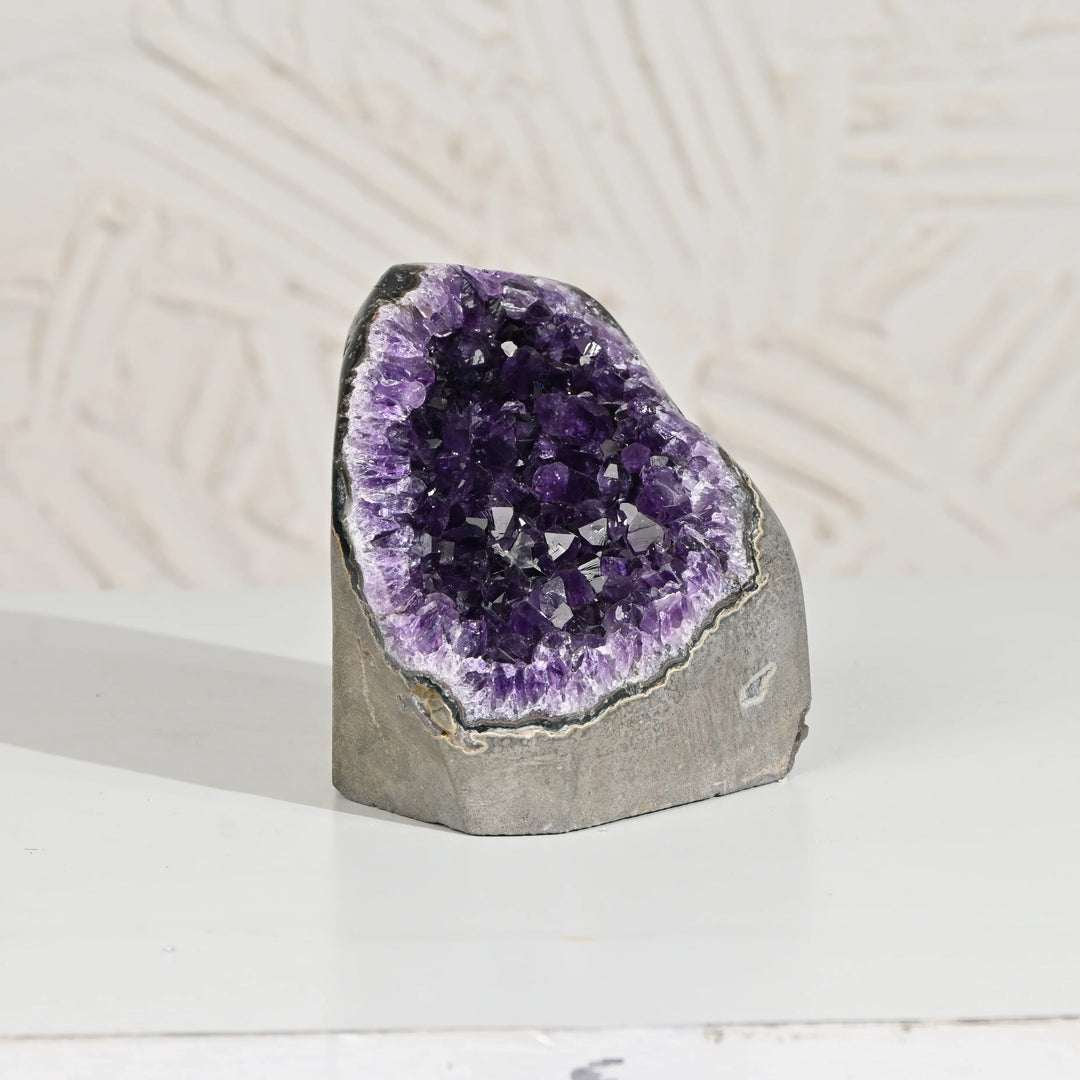 Natural Amethyst Geode 1463g - Raw Crystal for Healing