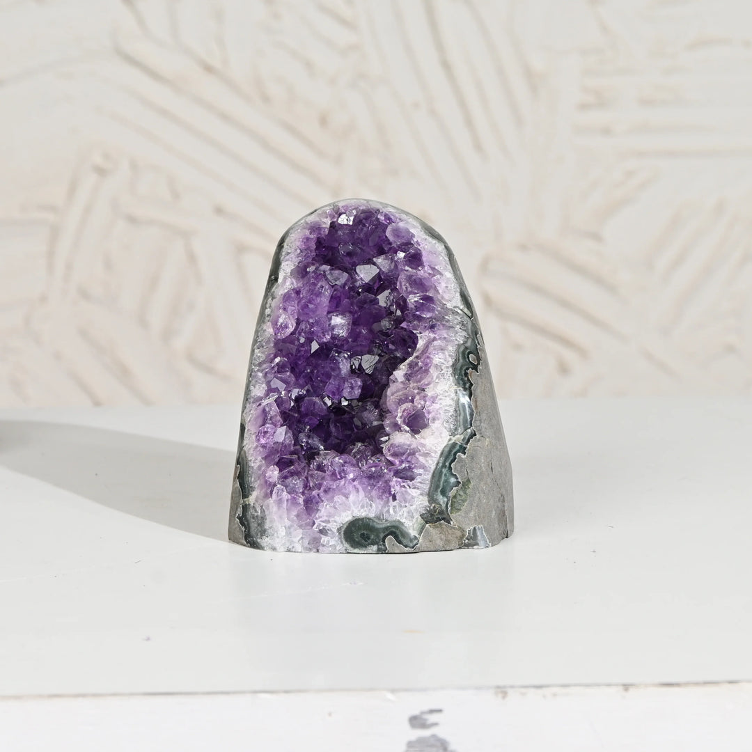 Natural Amethyst Geode 1175g - Raw Crystal for Healing