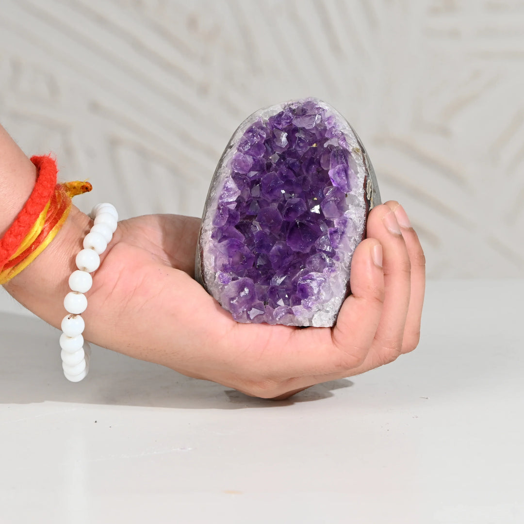 Natural Amethyst Geode 483g - Raw Crystal for Healing
