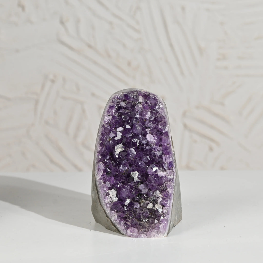 Natural Amethyst Geode 974g - Raw Crystal for Healing