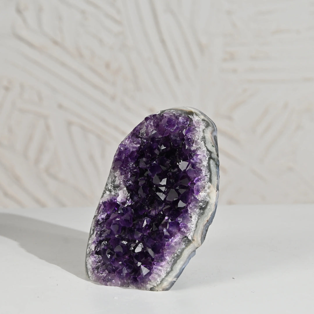Natural Amethyst Geode 933g - Raw Crystal for Healing