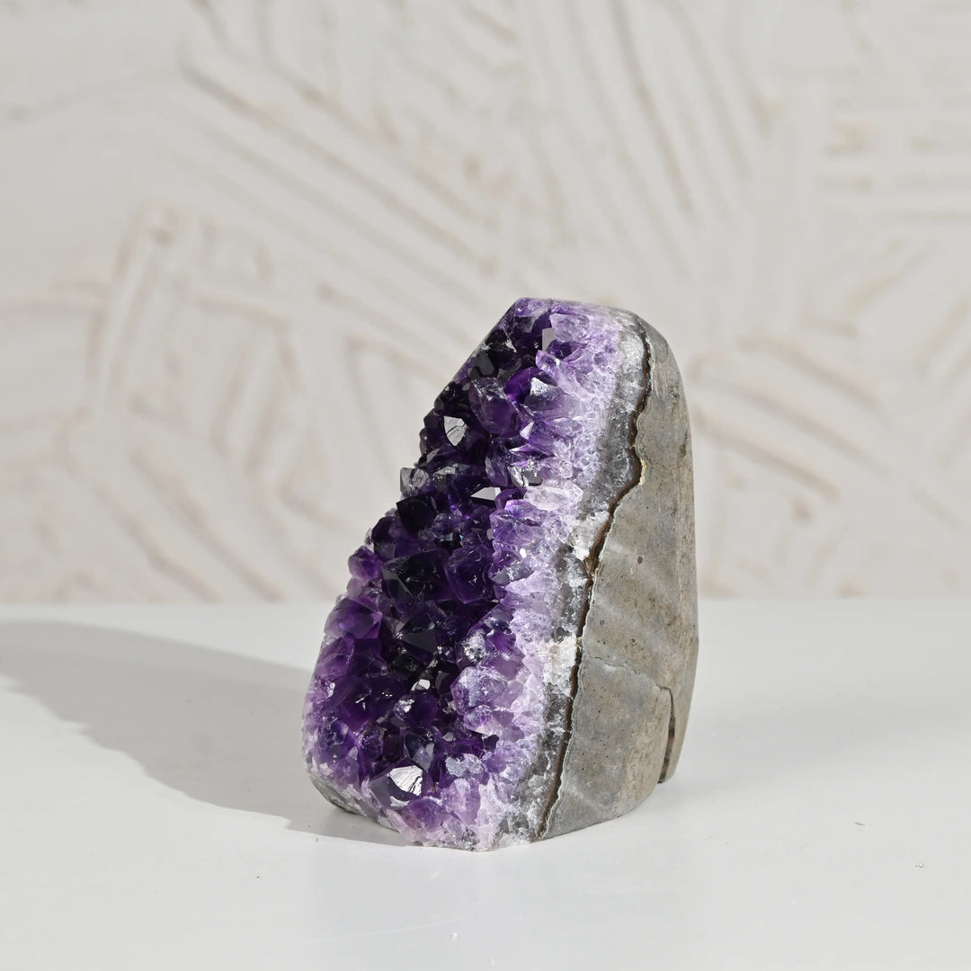 Natural Amethyst Geode 948g - Raw Crystal for Healing