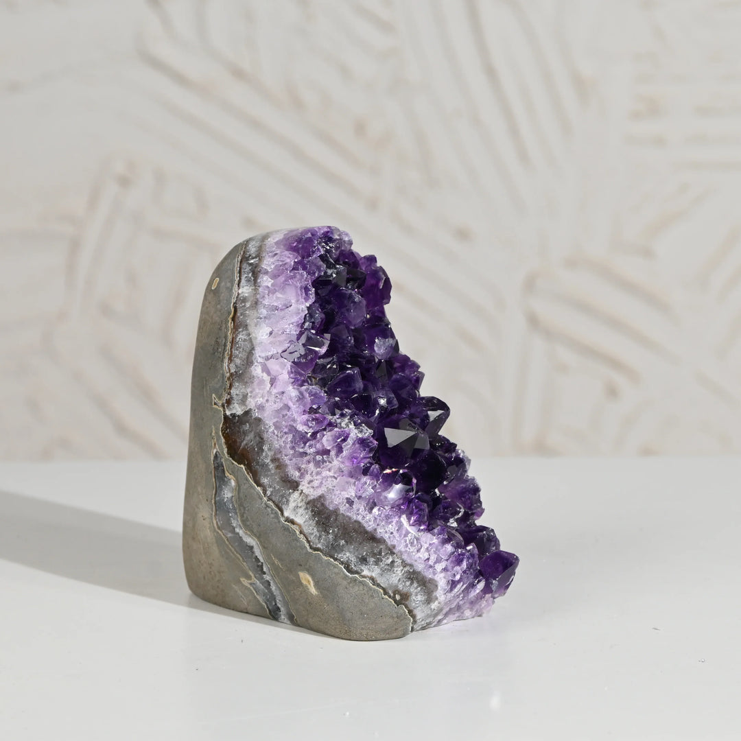 Natural Amethyst Geode 948g - Raw Crystal for Healing