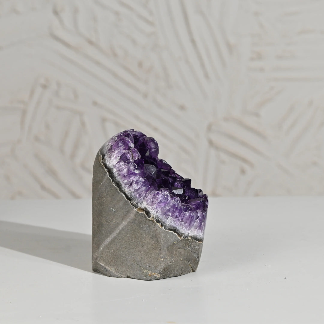 Natural Amethyst Geode 749g - Raw Crystal for Healing