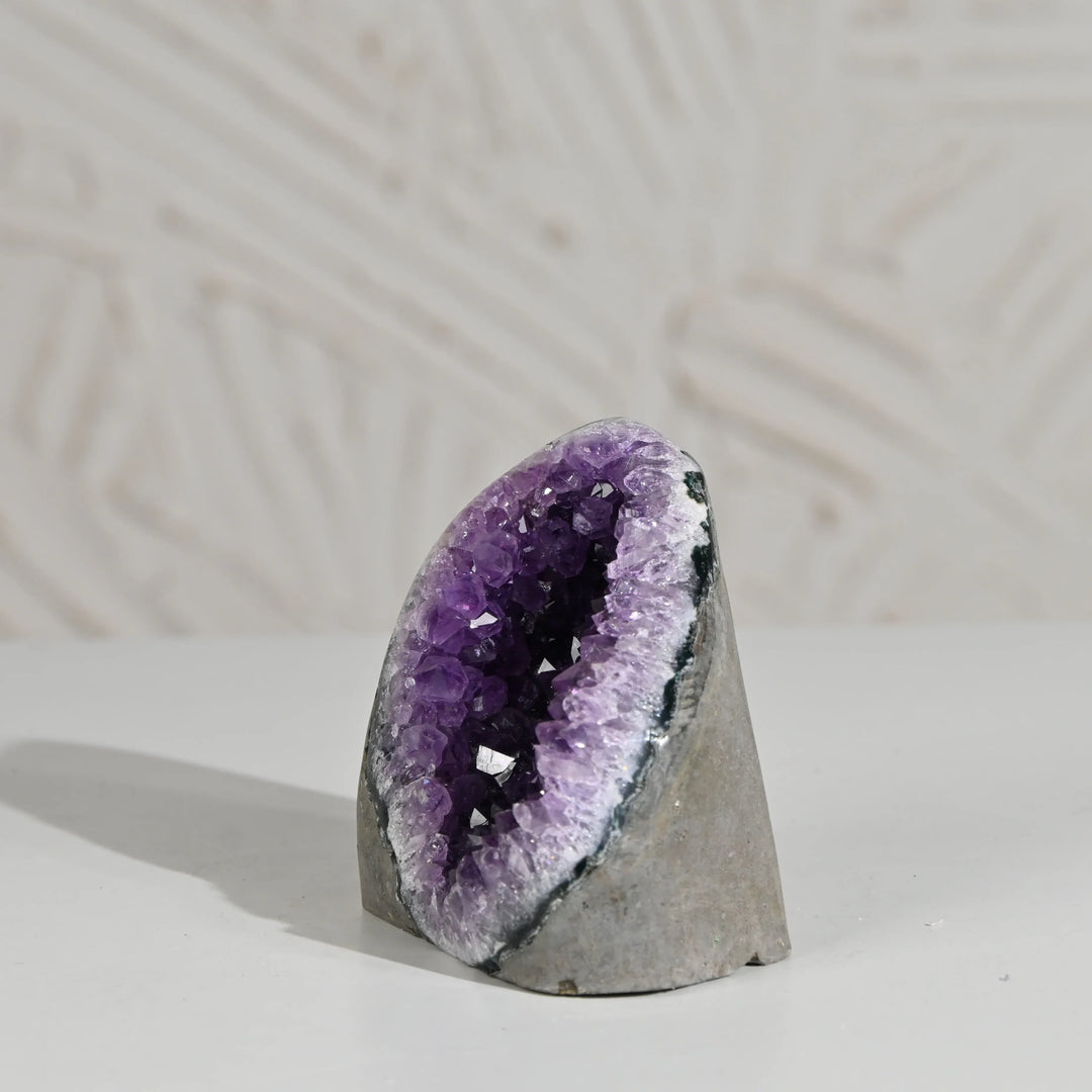 Natural Amethyst Geode 468g - Raw Crystal for Healing