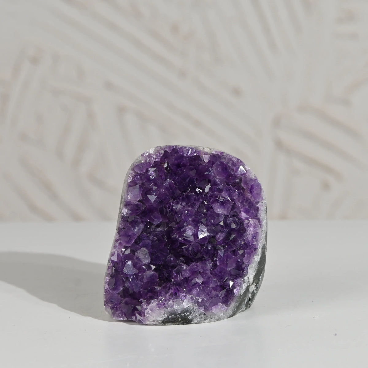 Amethyst Geode – Vibrating Crystals, Jaipur