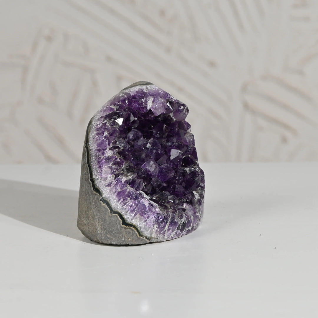 Natural Amethyst Geode 729g - Raw Crystal for Healing